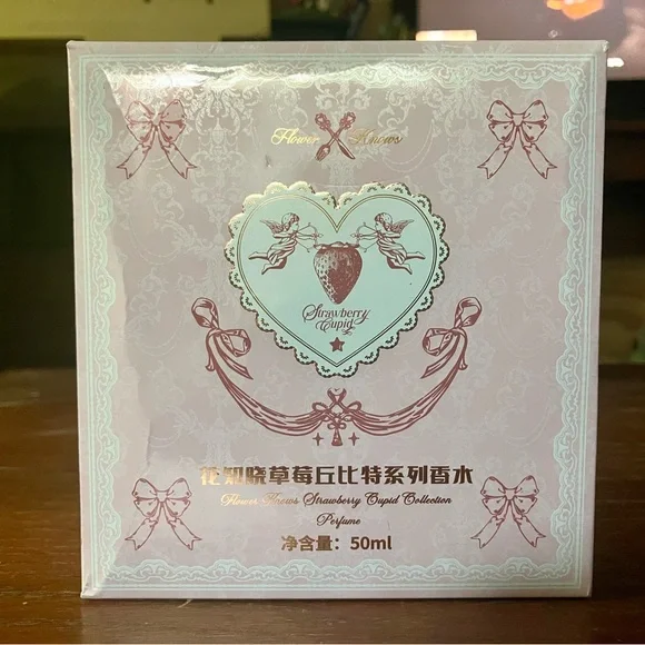 Flower Knows strawberry cupid perfume - Picture 4 of 6